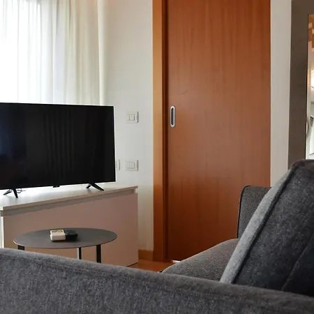 Golf Village ➔ Attico Con Piscina