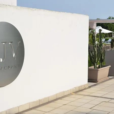 Golf Village ➔ Attico Con Piscina Appartamento Lido di Jesolo