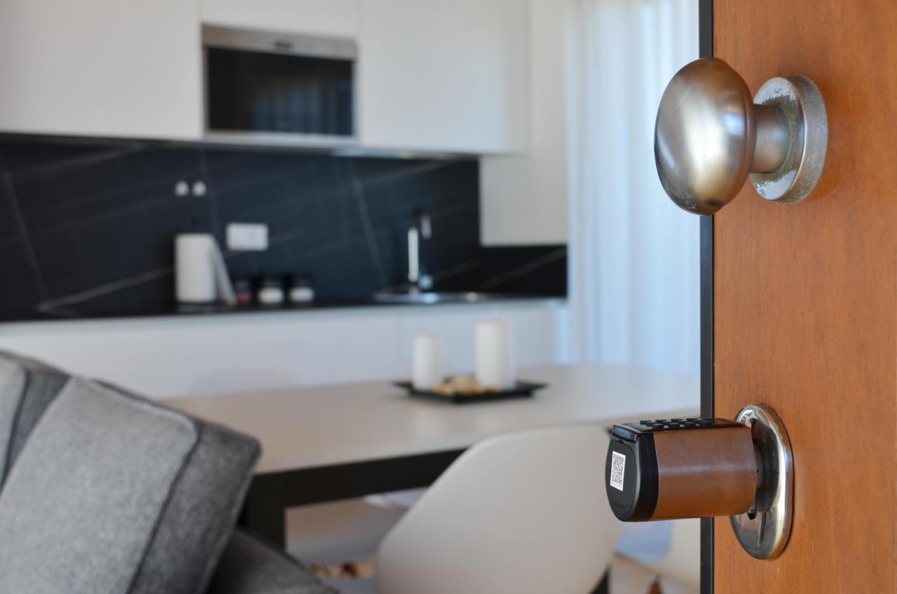Apartment Golf Village ➔ Attico Con Piscina